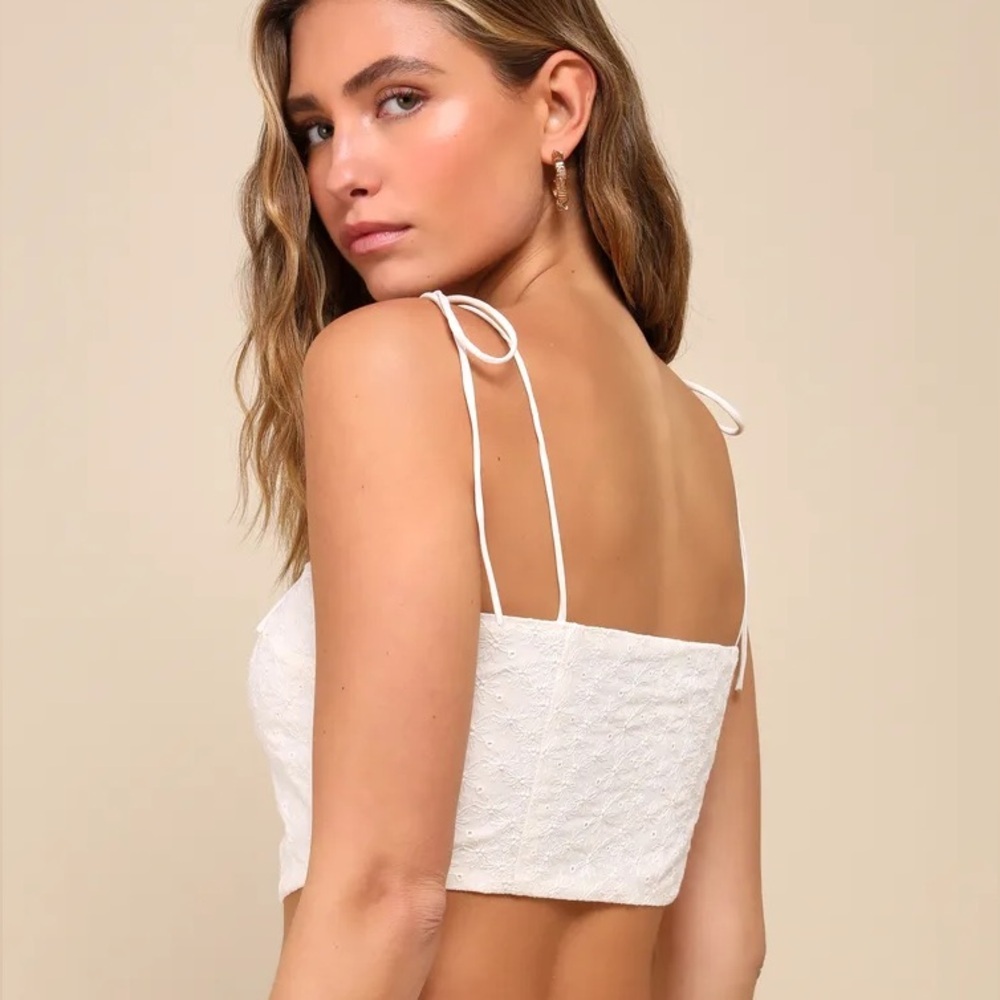 LULUS SET - Picture 7 of 14